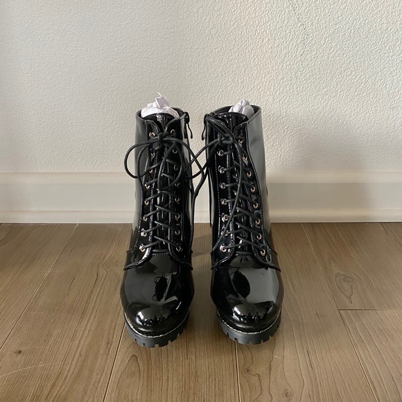 Booties - Picture 5 of 8